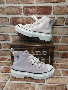 Pre-owned Converse All-star Lugged Lift High